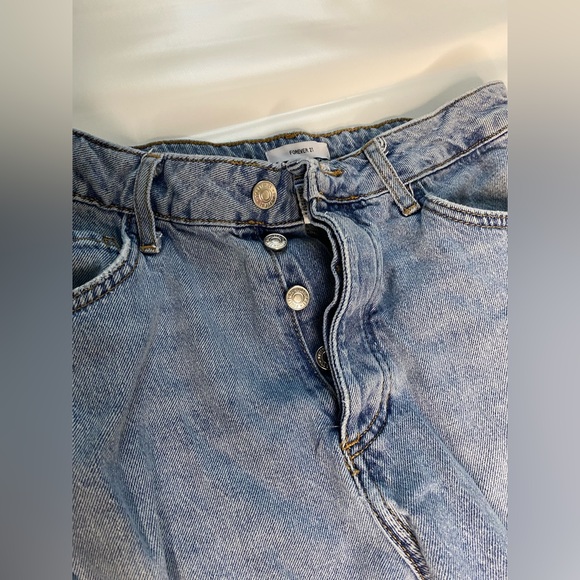 Embroidered mushroom jeans denim size 29 - Picture 6 of 11